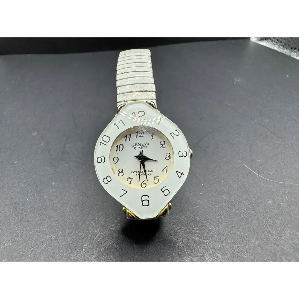 Geneva Quartz Water Resistant Watch White Expansion Band Round Face Not Working